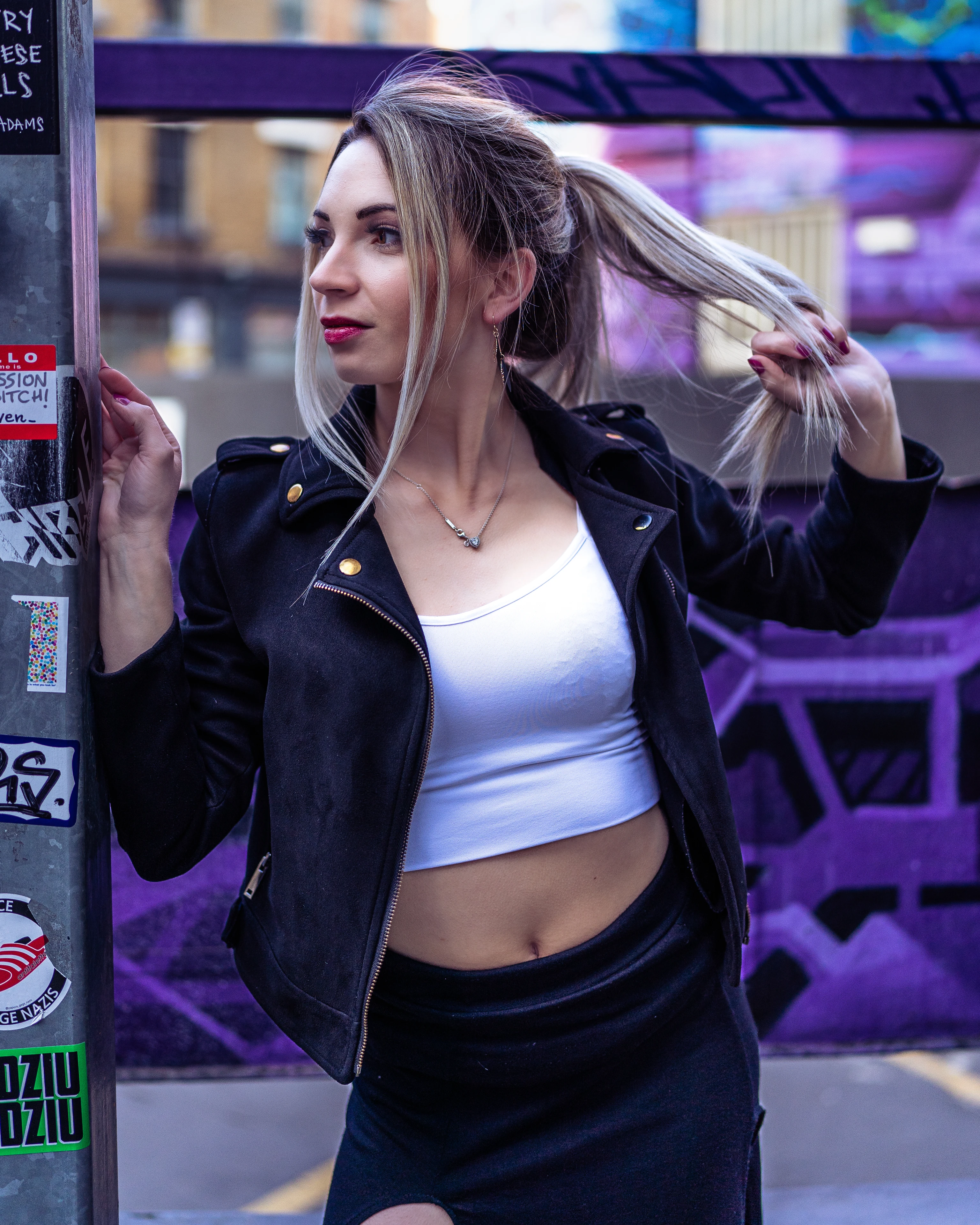 Izabella  18 z 36 